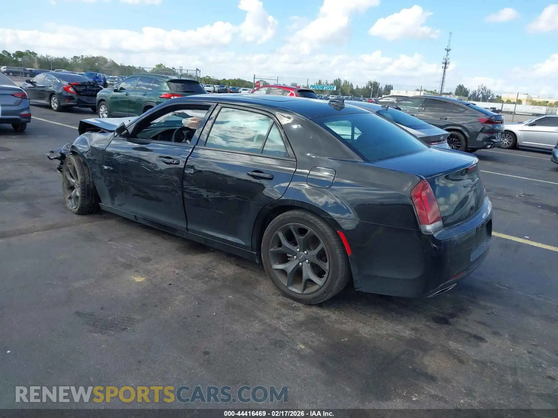 3 Photograph of a damaged car 2C3CCABG5PH537705 CHRYSLER 300 2023