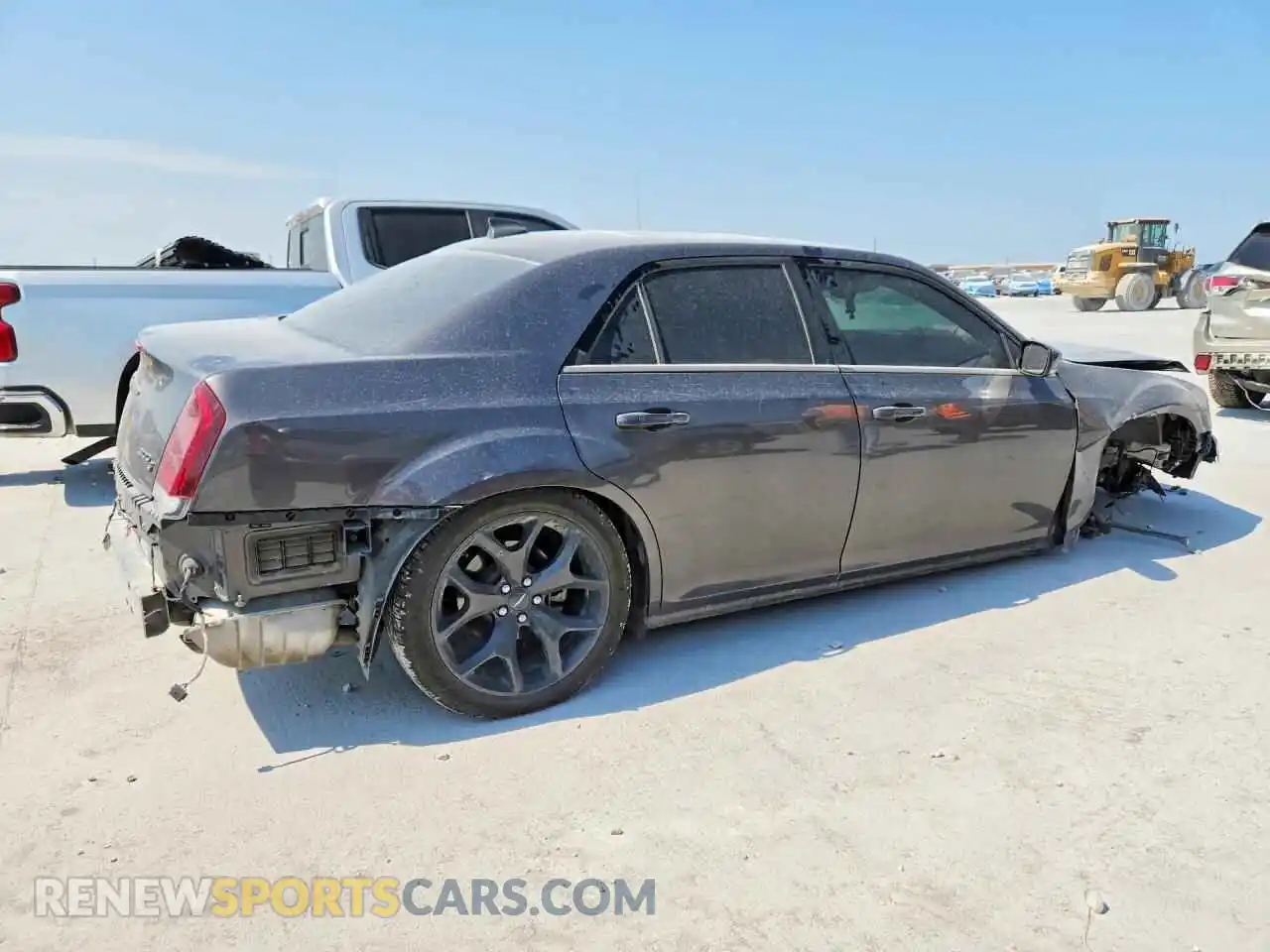 3 Фотография поврежденного автомобиля 2C3CCABG5PH556058 CHRYSLER 300 2023