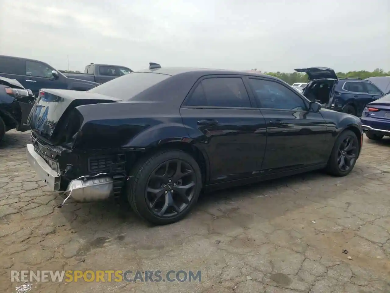 3 Photograph of a damaged car 2C3CCABG8PH676744 CHRYSLER 300 2023