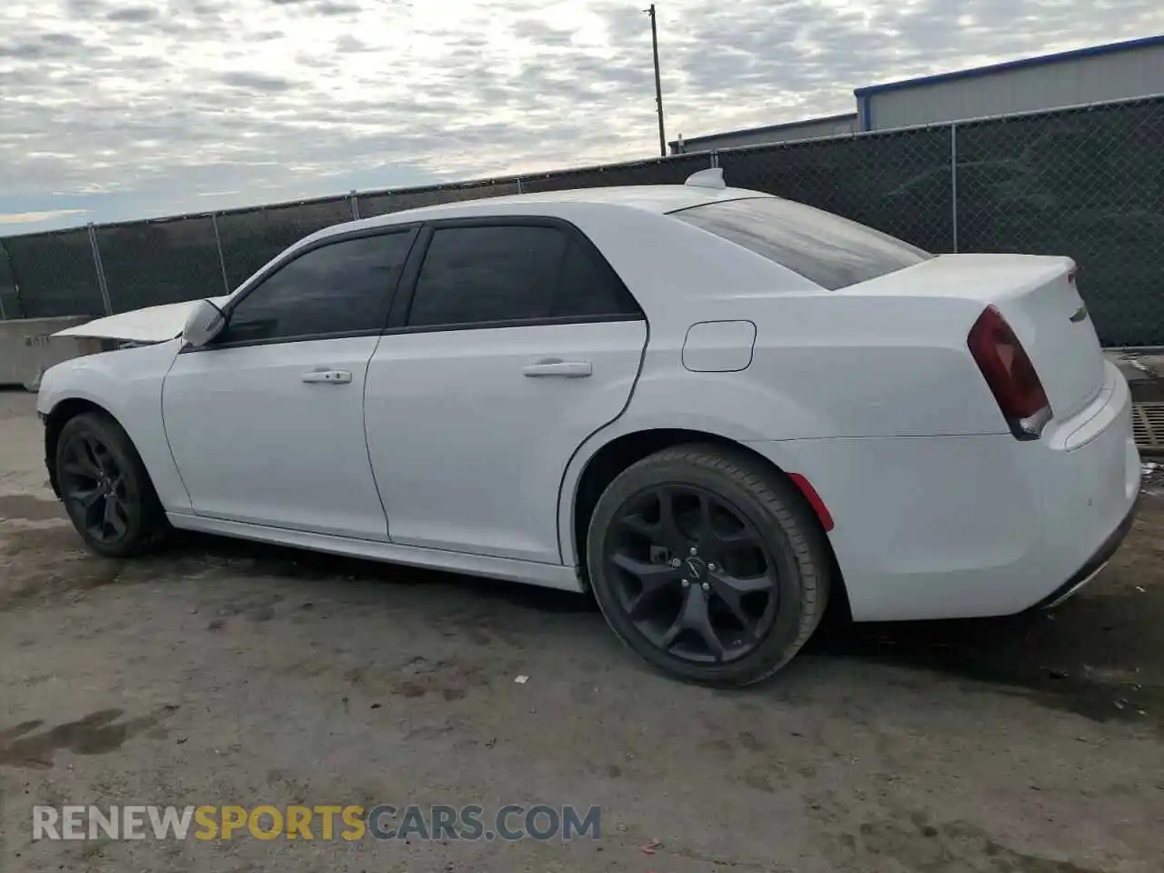2 Photograph of a damaged car 2C3CCADG2PH552305 CHRYSLER 300 2023