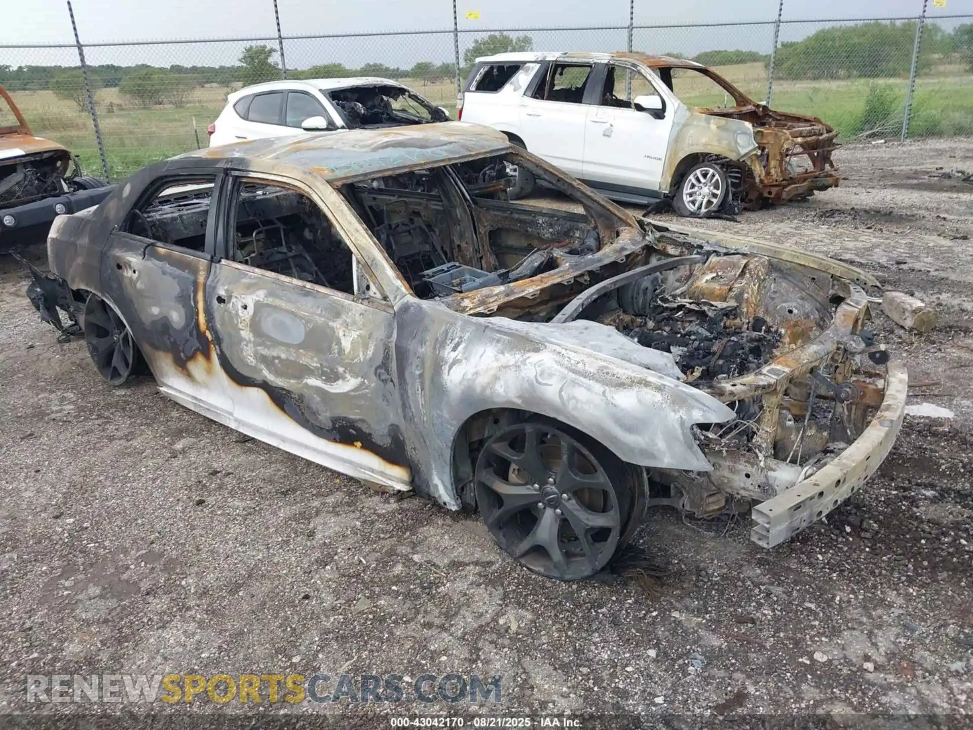 1 Photograph of a damaged car 2C3CCADG4PH517314 CHRYSLER 300 2023