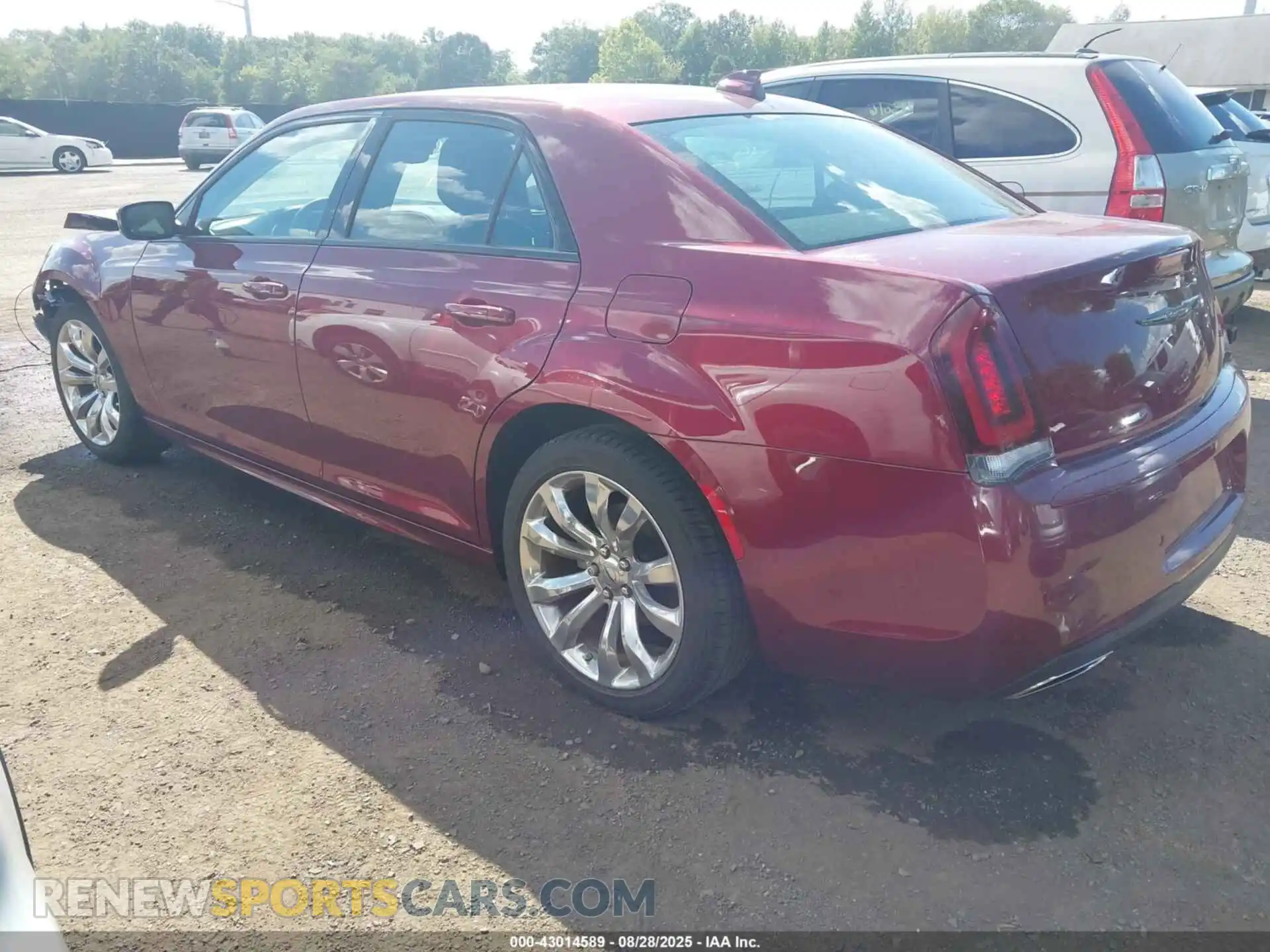 3 Photograph of a damaged car 2C3CCADG4PH556078 CHRYSLER 300 2023