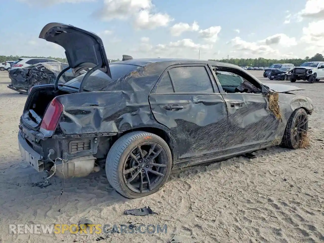 3 Photograph of a damaged car 2C3CCADG6PH552226 CHRYSLER 300 2023