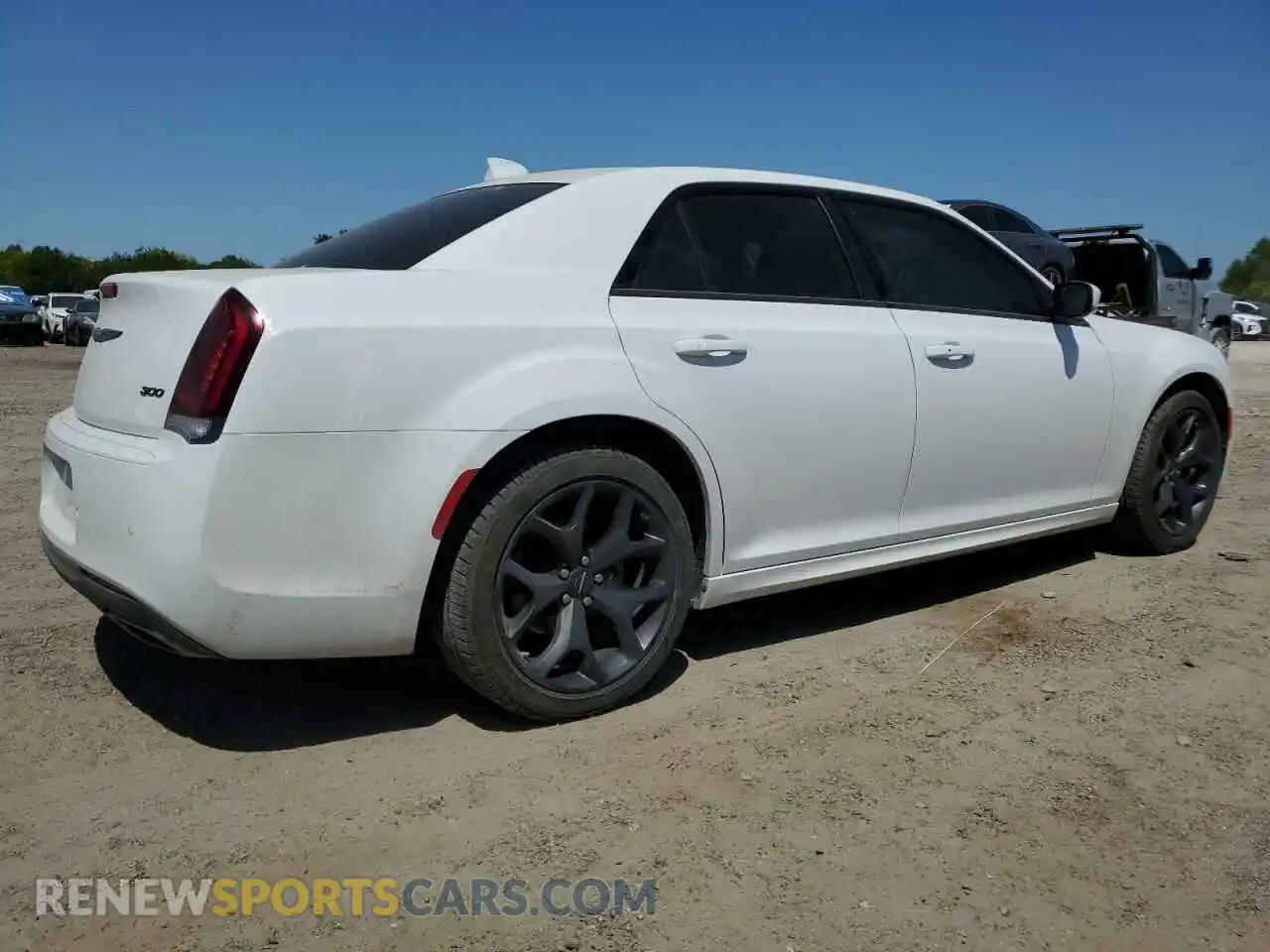 3 Photograph of a damaged car 2C3CCADG7PH691538 CHRYSLER 300 2023