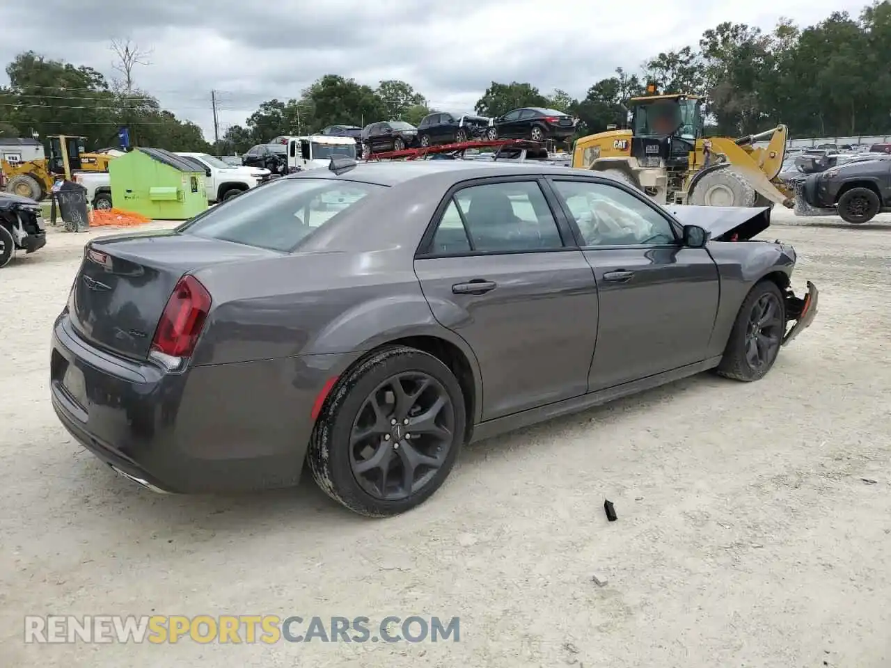 3 Photograph of a damaged car 2C3CCADGXPH552410 CHRYSLER 300 2023