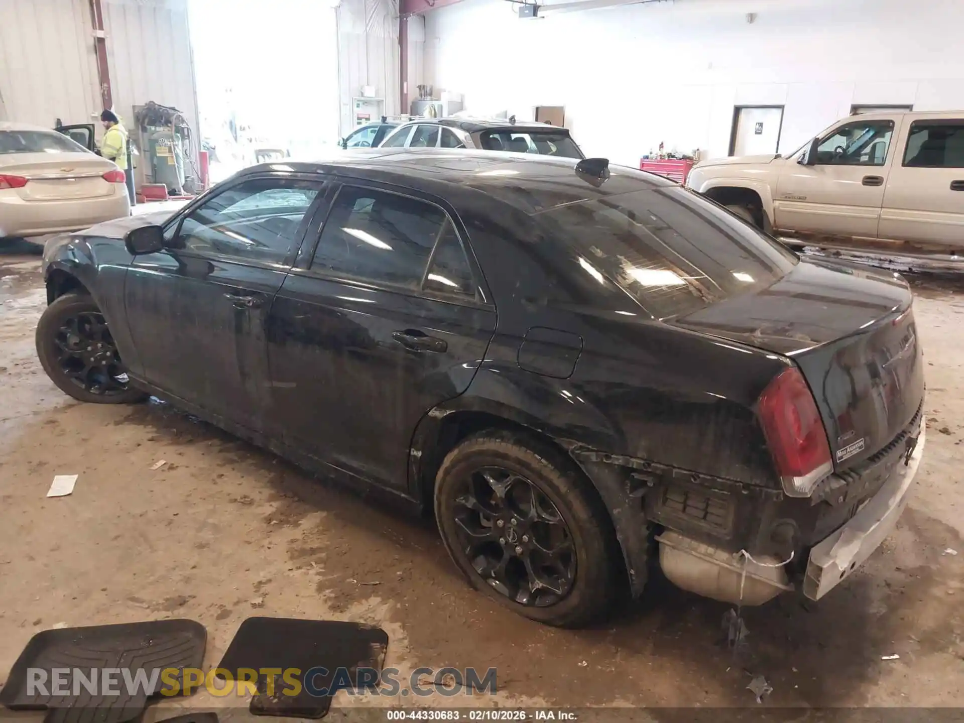 3 Photograph of a damaged car 2C3CCASG4PH707231 CHRYSLER 300 2023