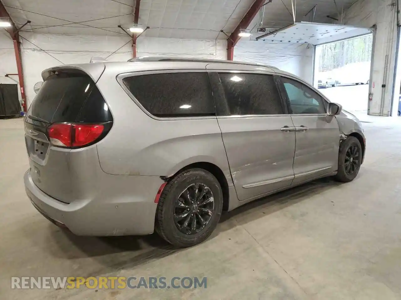 3 fotografías del automóvil dañado 2C4RC1BG0KR714735 CHRYSLER PACIFICA 2019