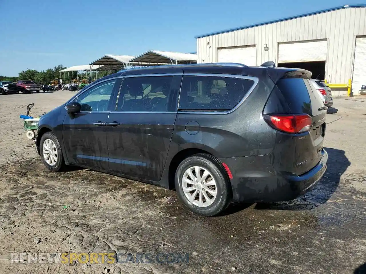 2 Photograph of a damaged car 2C4RC1BG8KR537514 CHRYSLER PACIFICA 2019