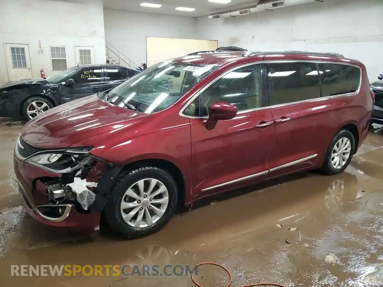 1 Photograph of a damaged car 2C4RC1BG8KR597163 CHRYSLER PACIFICA 2019