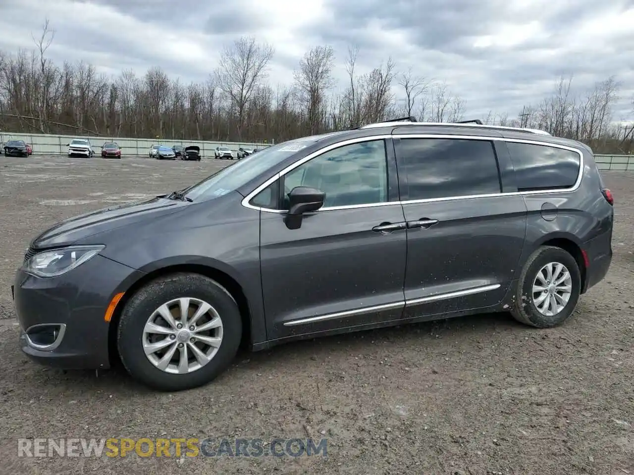 1 Photograph of a damaged car 2C4RC1BG9KR550272 CHRYSLER PACIFICA 2019