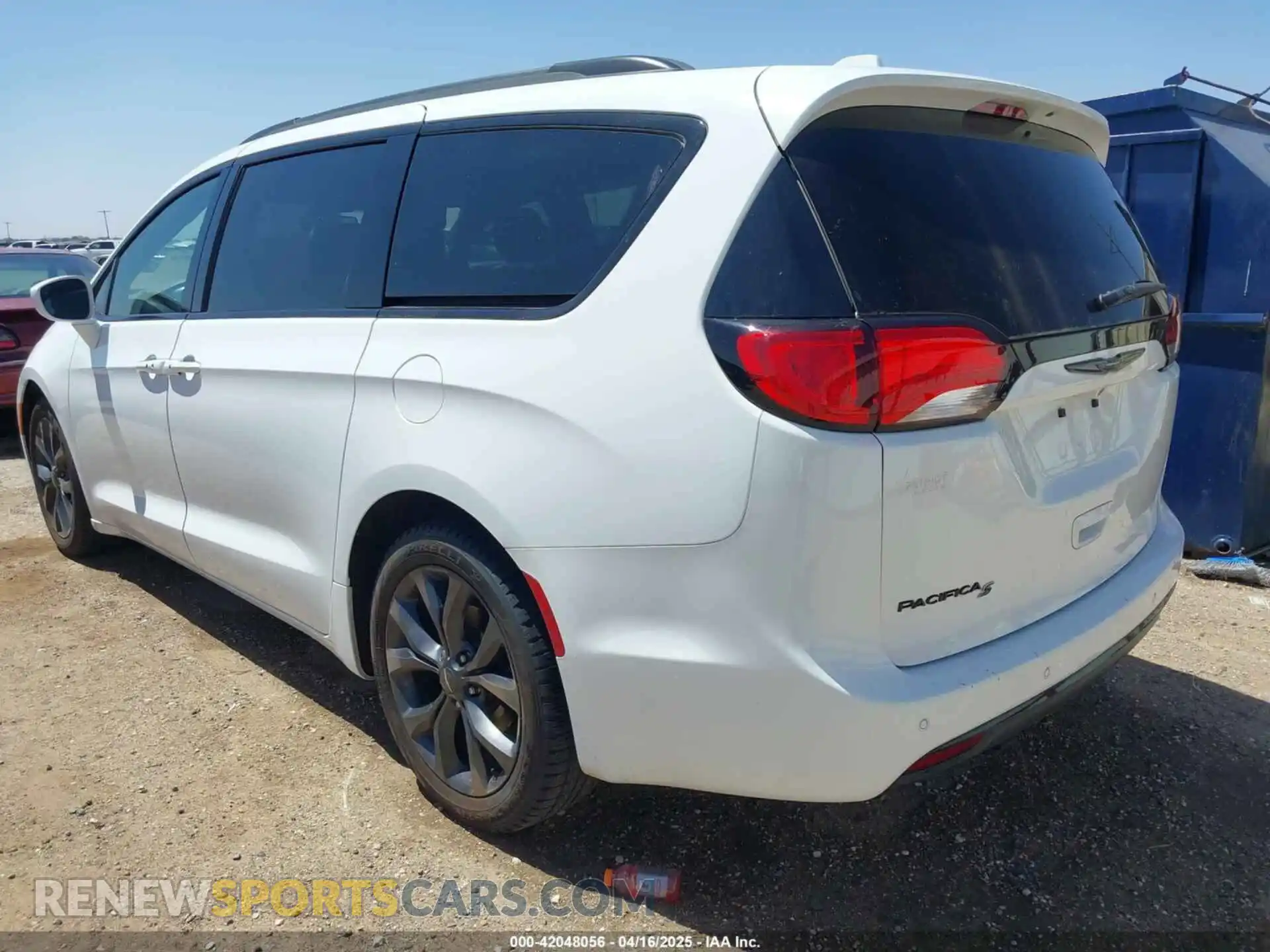3 fotografías del automóvil dañado 2C4RC1BGXKR567162 CHRYSLER PACIFICA 2019