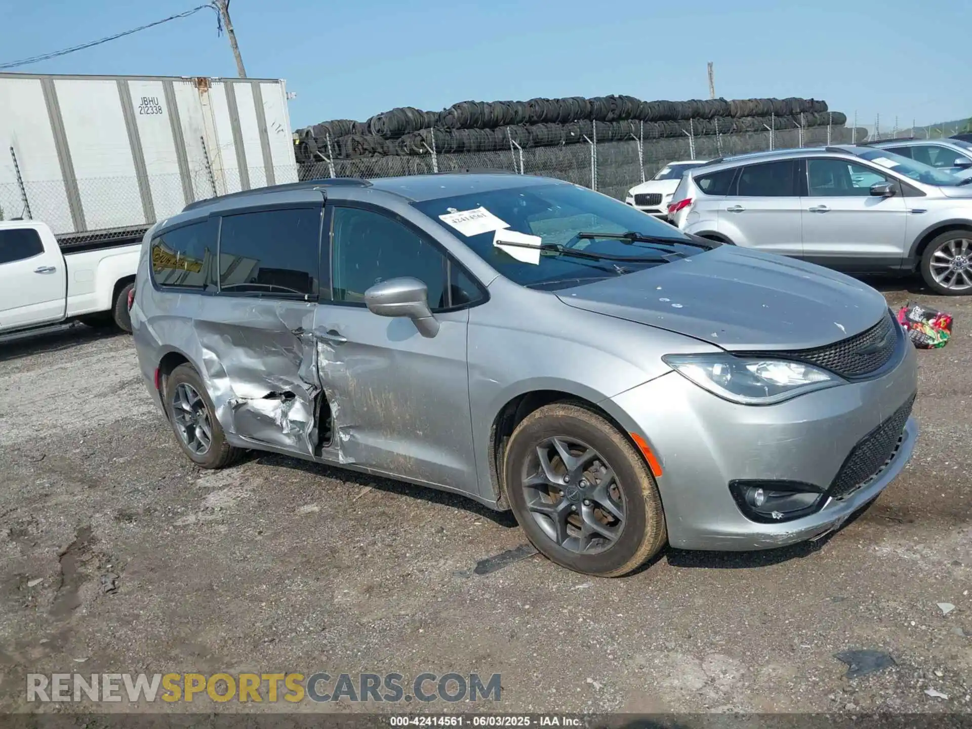 1 fotografías del automóvil dañado 2C4RC1EG2KR704168 CHRYSLER PACIFICA 2019