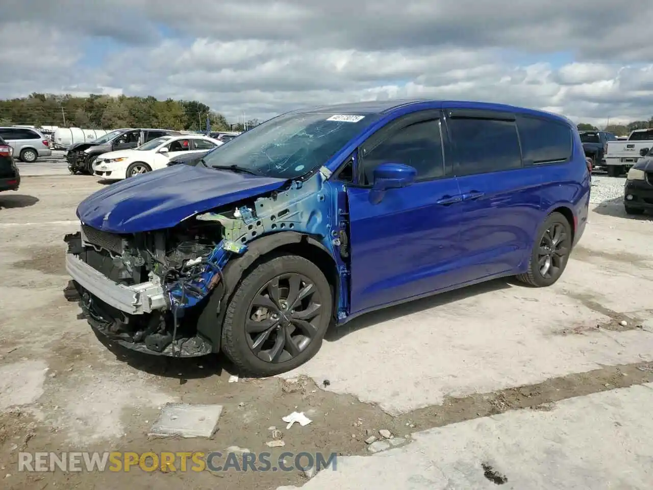 1 Photograph of a damaged car 2C4RC1FG4KR644182 CHRYSLER PACIFICA 2019