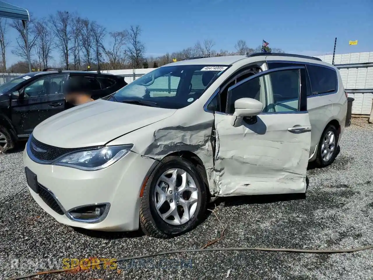 1 Photograph of a damaged car 2C4RC1FG6KR710750 CHRYSLER PACIFICA 2019
