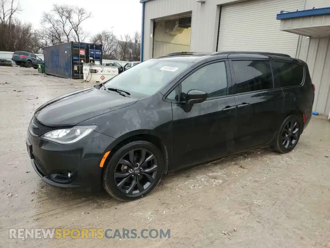 1 Photograph of a damaged car 2C4RC1FG8KR638739 CHRYSLER PACIFICA 2019