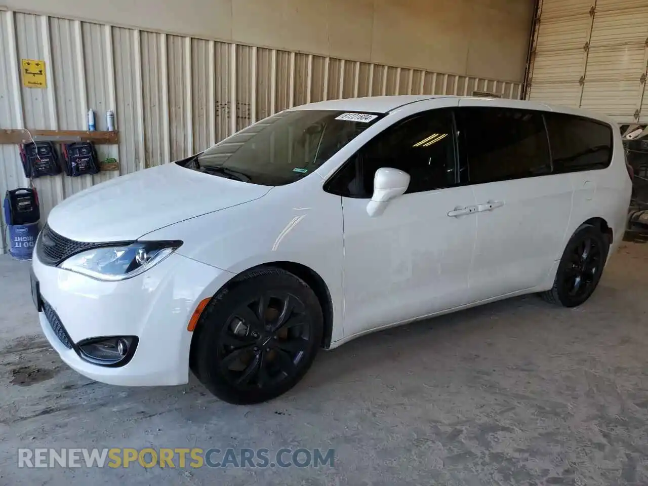 1 Photograph of a damaged car 2C4RC1FGXKR638774 CHRYSLER PACIFICA 2019