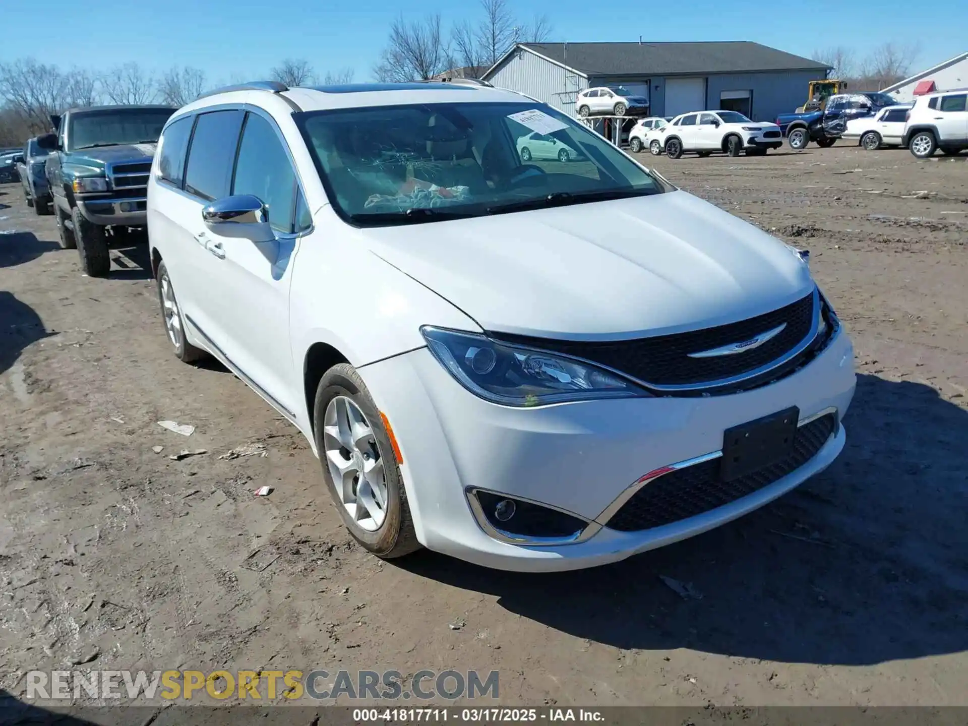 1 Photograph of a damaged car 2C4RC1GG5KR730969 CHRYSLER PACIFICA 2019