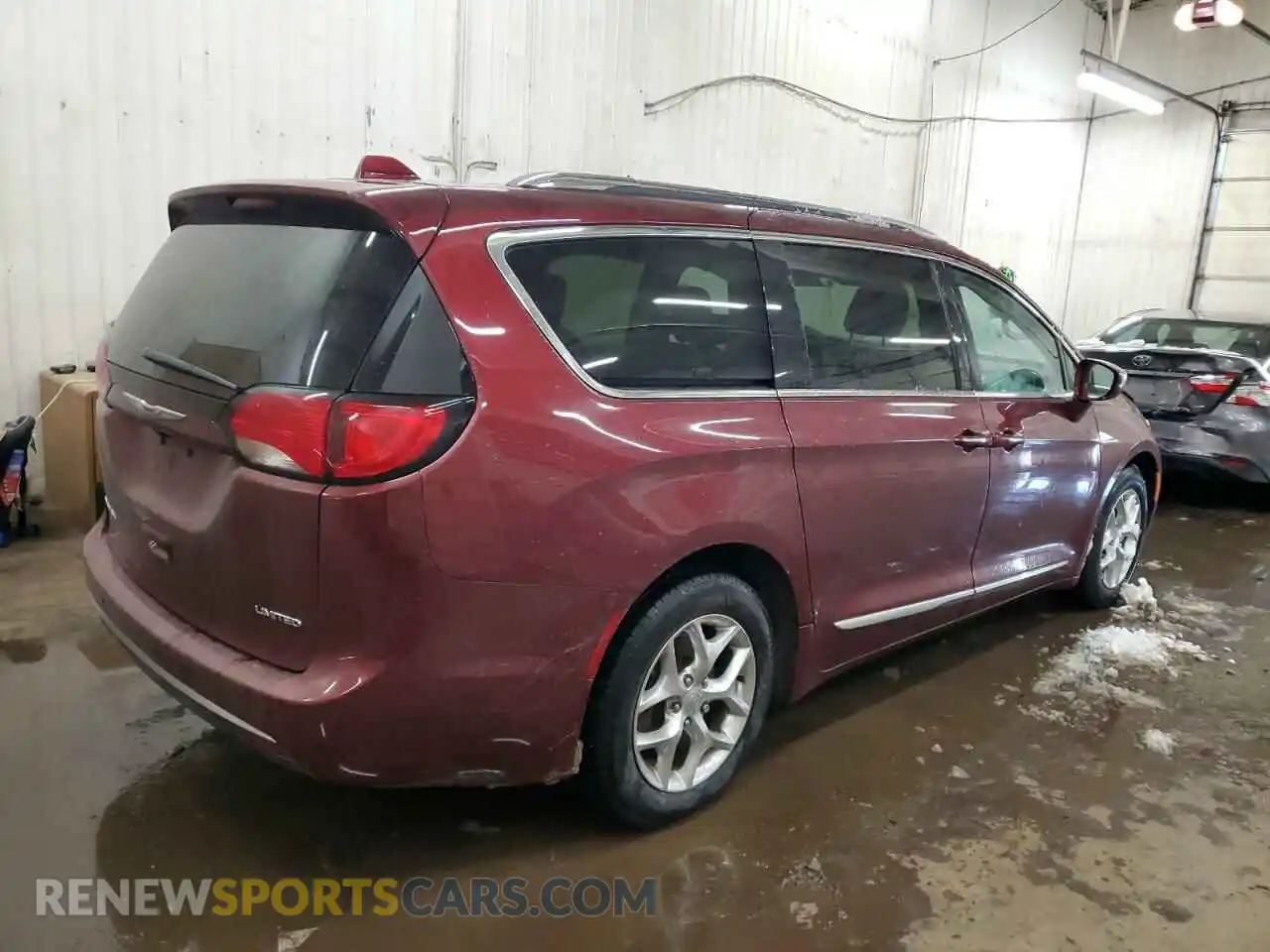 3 Photograph of a damaged car 2C4RC1GG7KR655417 CHRYSLER PACIFICA 2019