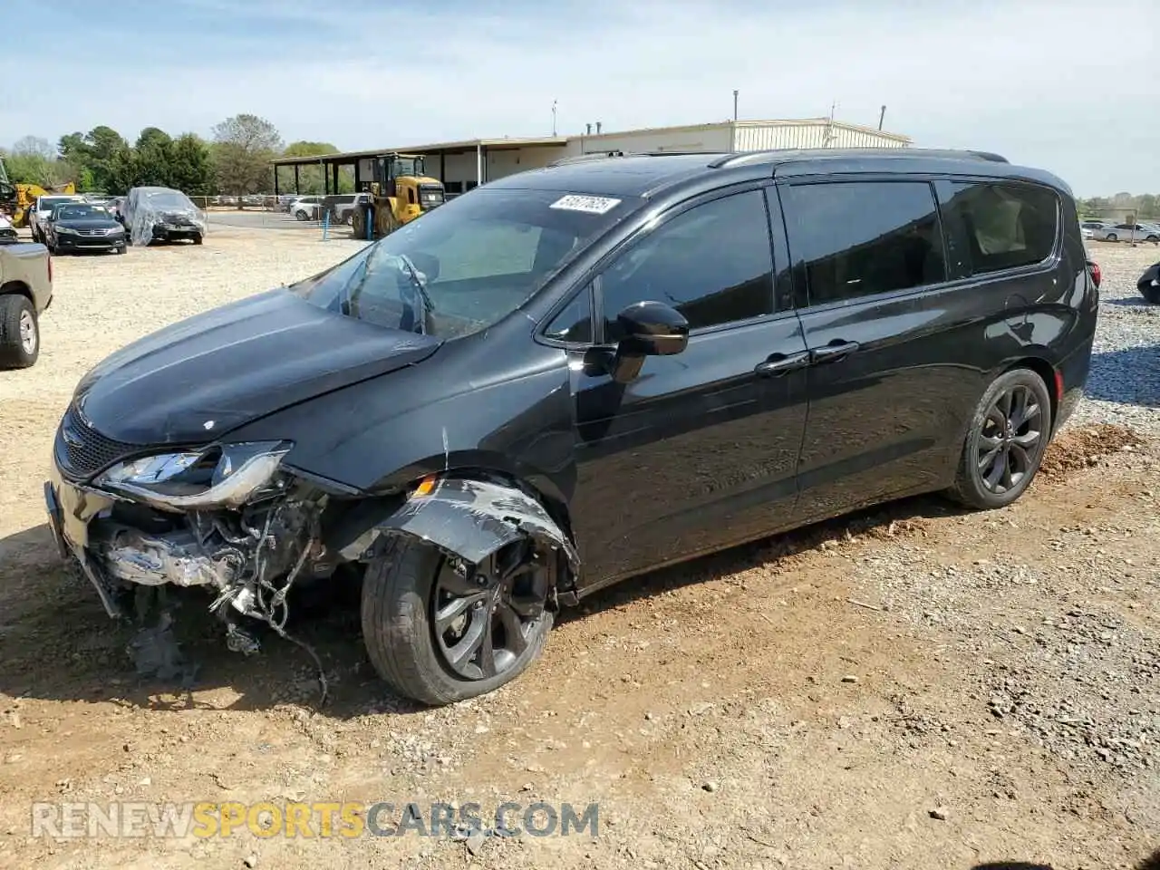 1 Photograph of a damaged car 2C4RC1GGXKR616773 CHRYSLER PACIFICA 2019
