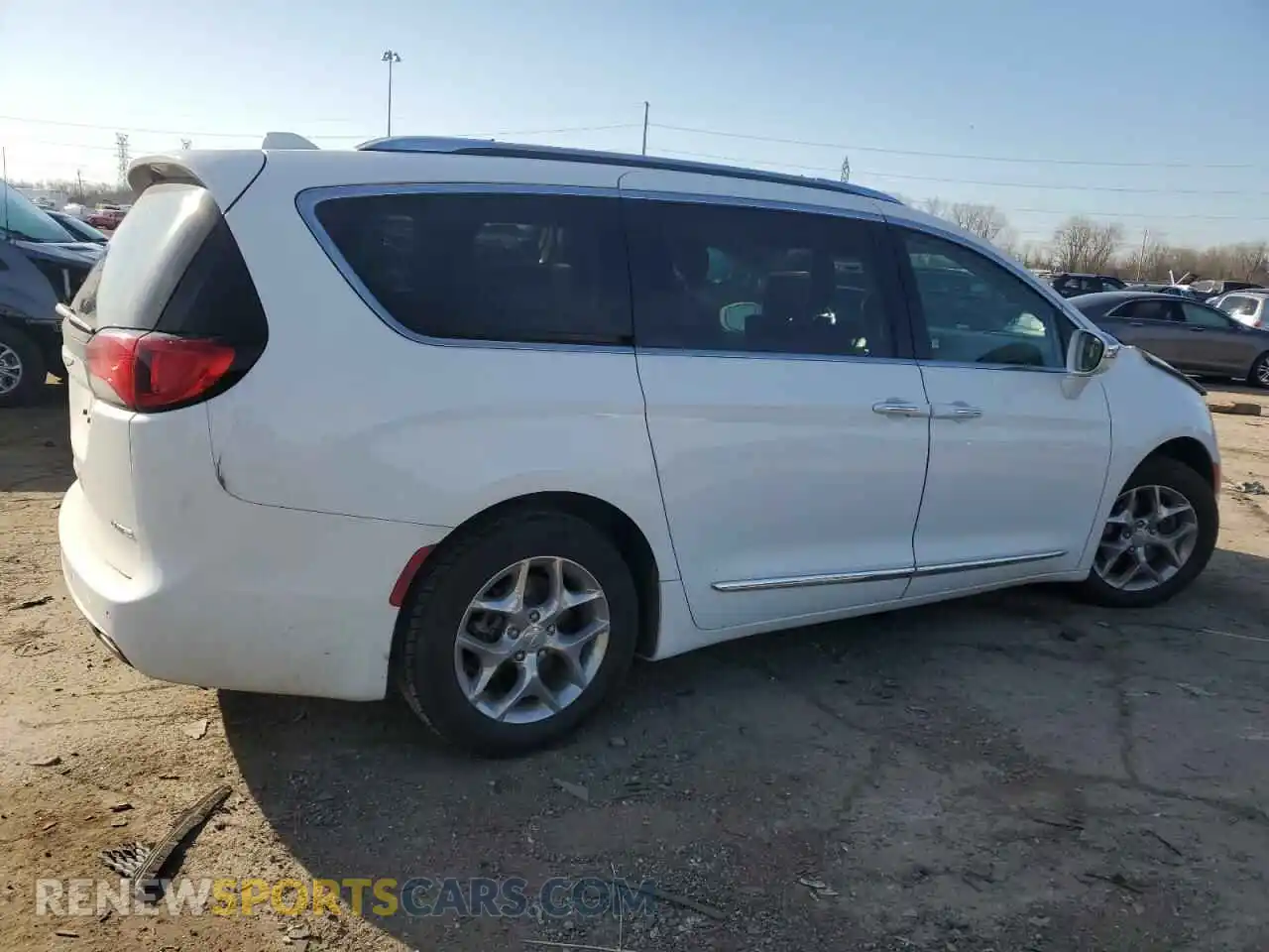 3 Photograph of a damaged car 2C4RC1GGXKR644945 CHRYSLER PACIFICA 2019