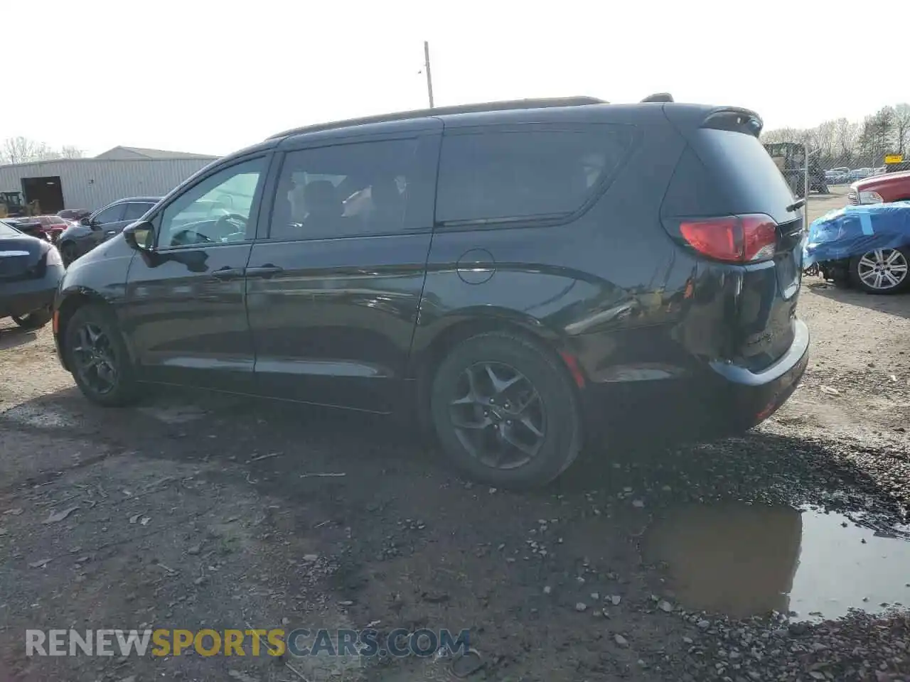 2 Photograph of a damaged car 2C4RC1BG0LR120678 CHRYSLER PACIFICA 2020