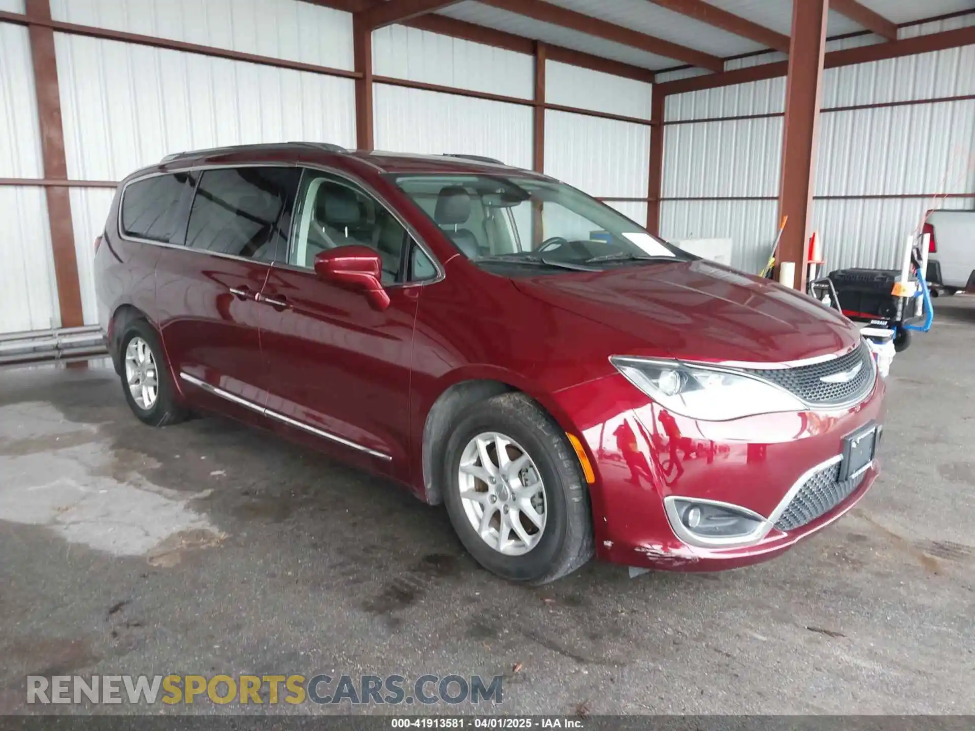 1 Photograph of a damaged car 2C4RC1BG0LR276929 CHRYSLER PACIFICA 2020