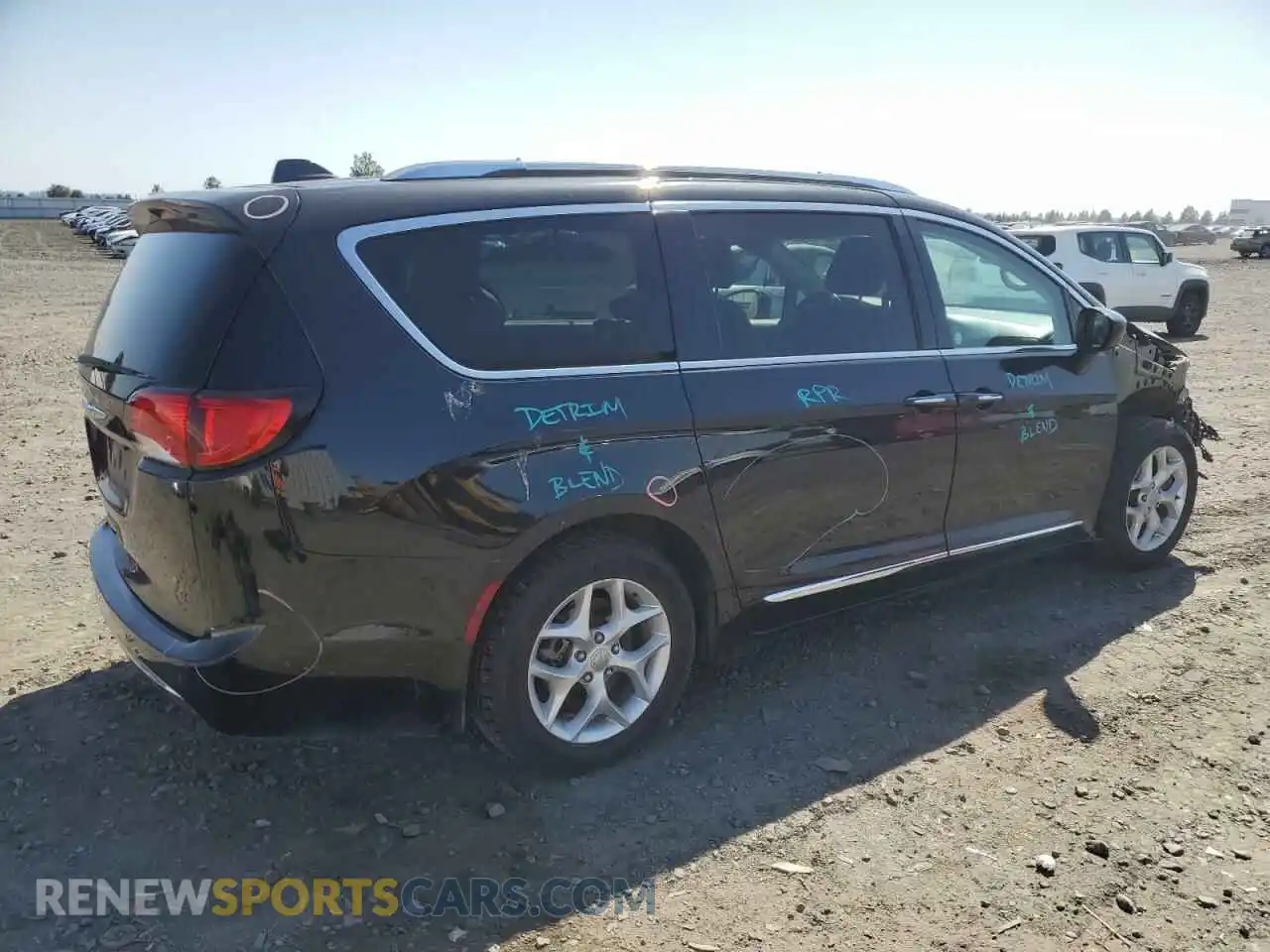 3 Photograph of a damaged car 2C4RC1BG1LR120348 CHRYSLER PACIFICA 2020
