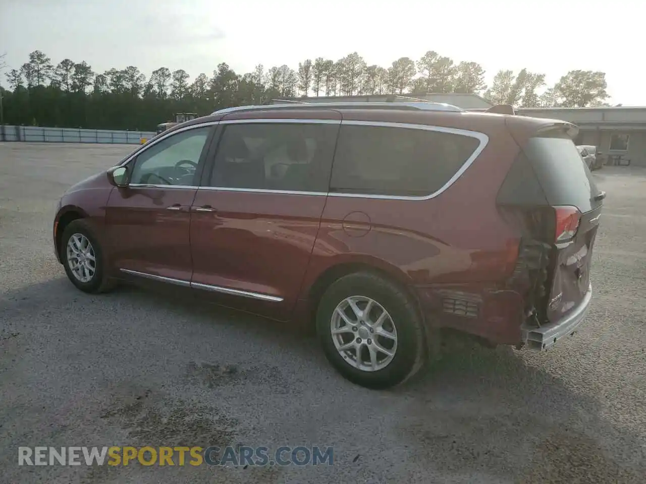 2 Photograph of a damaged car 2C4RC1BG1LR125601 CHRYSLER PACIFICA 2020