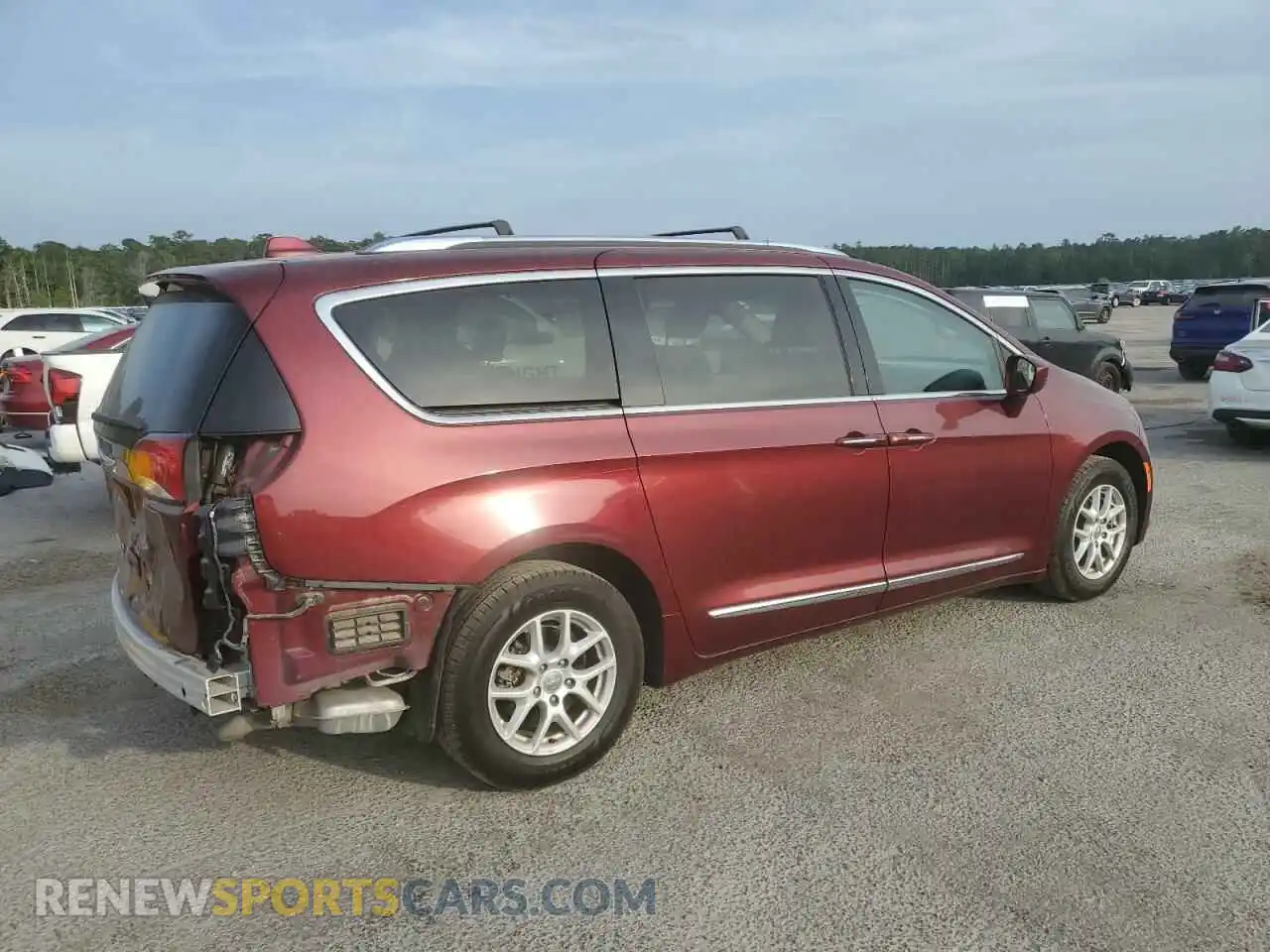 3 Photograph of a damaged car 2C4RC1BG1LR125601 CHRYSLER PACIFICA 2020