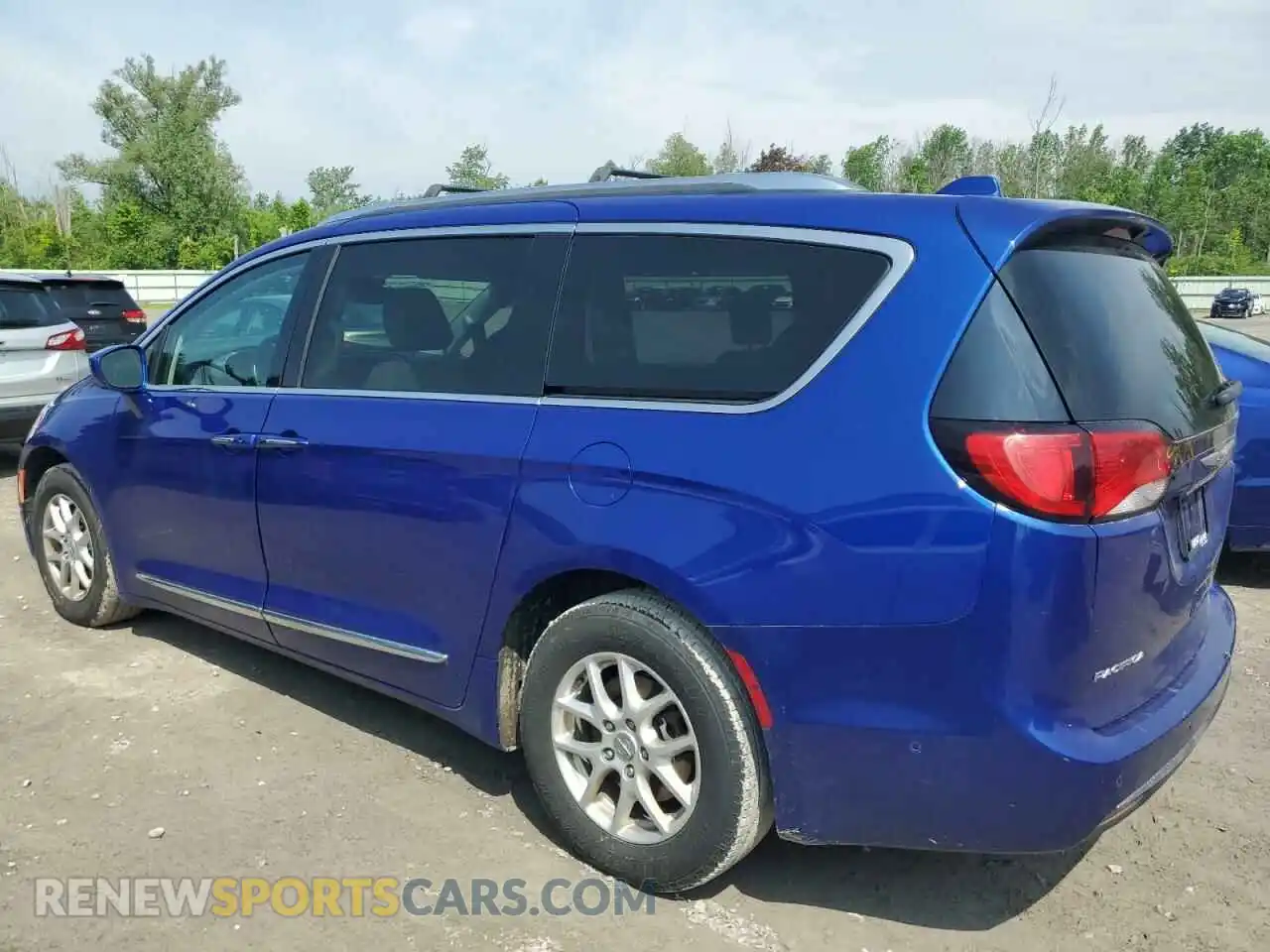 2 Photograph of a damaged car 2C4RC1BG2LR103350 CHRYSLER PACIFICA 2020