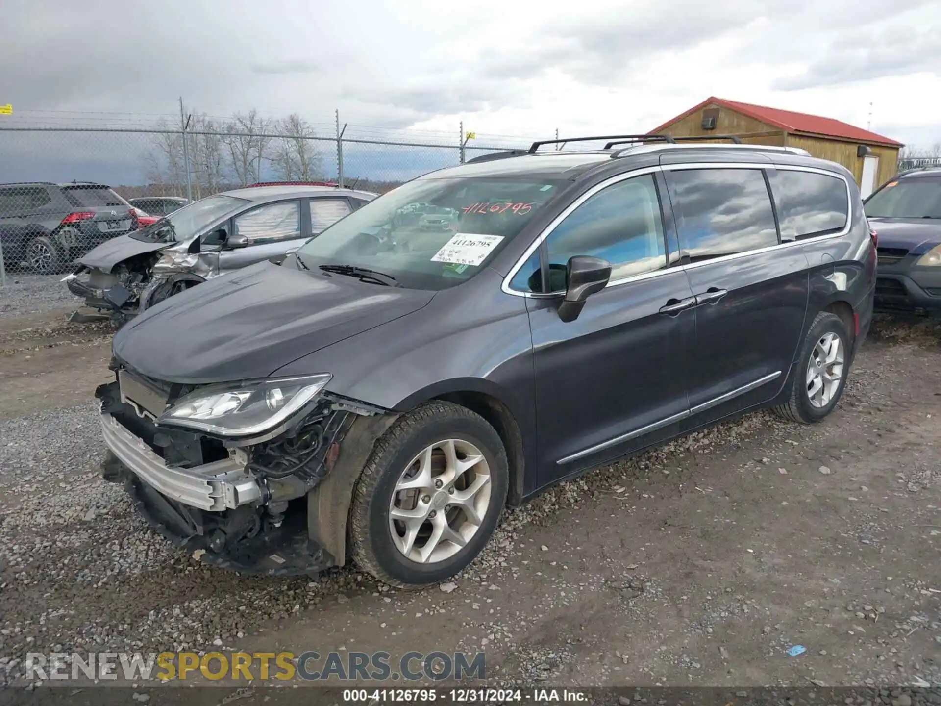 2 Photograph of a damaged car 2C4RC1BG5LR223580 CHRYSLER PACIFICA 2020