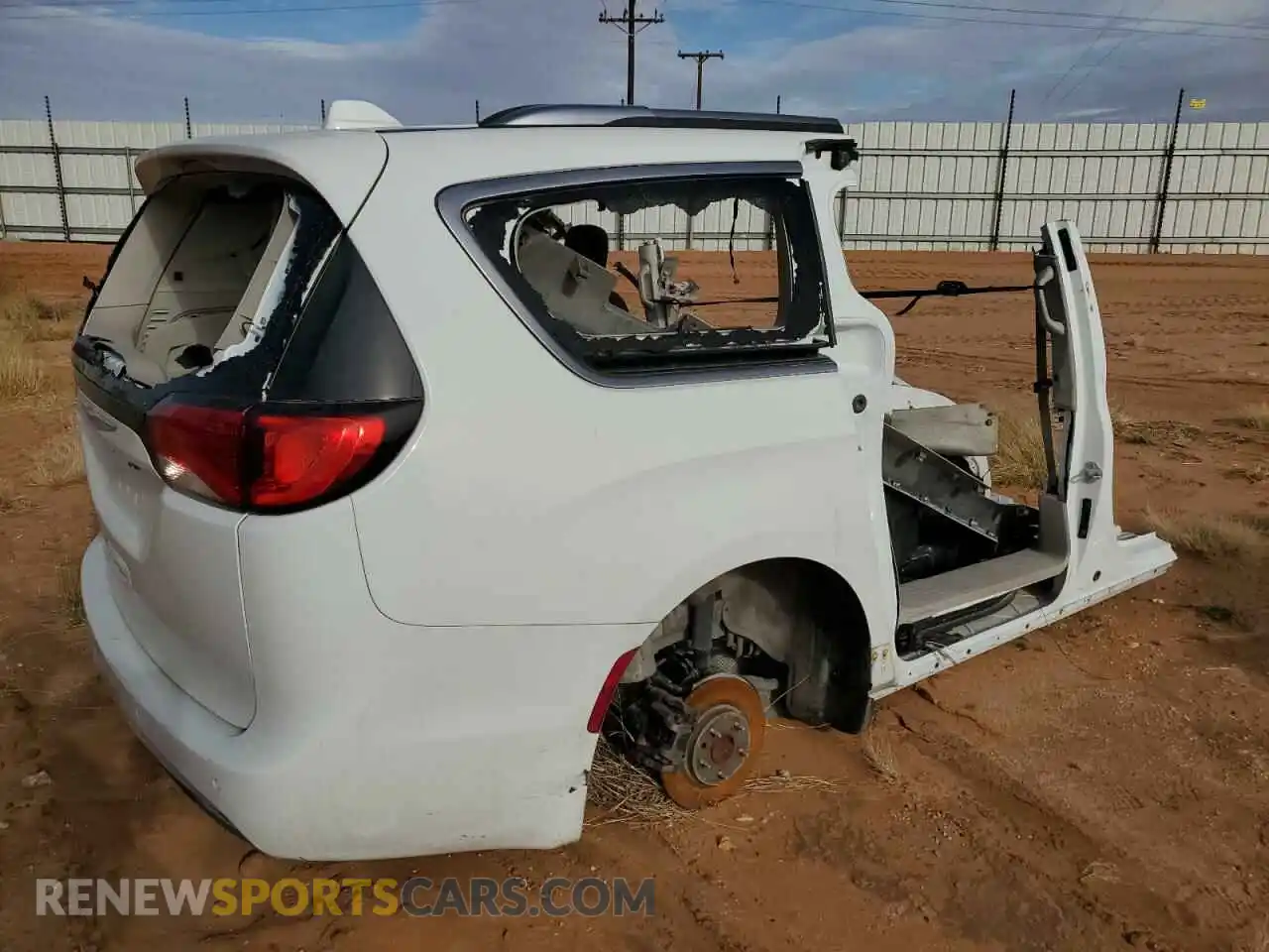 3 Photograph of a damaged car 2C4RC1BG7LR112707 CHRYSLER PACIFICA 2020