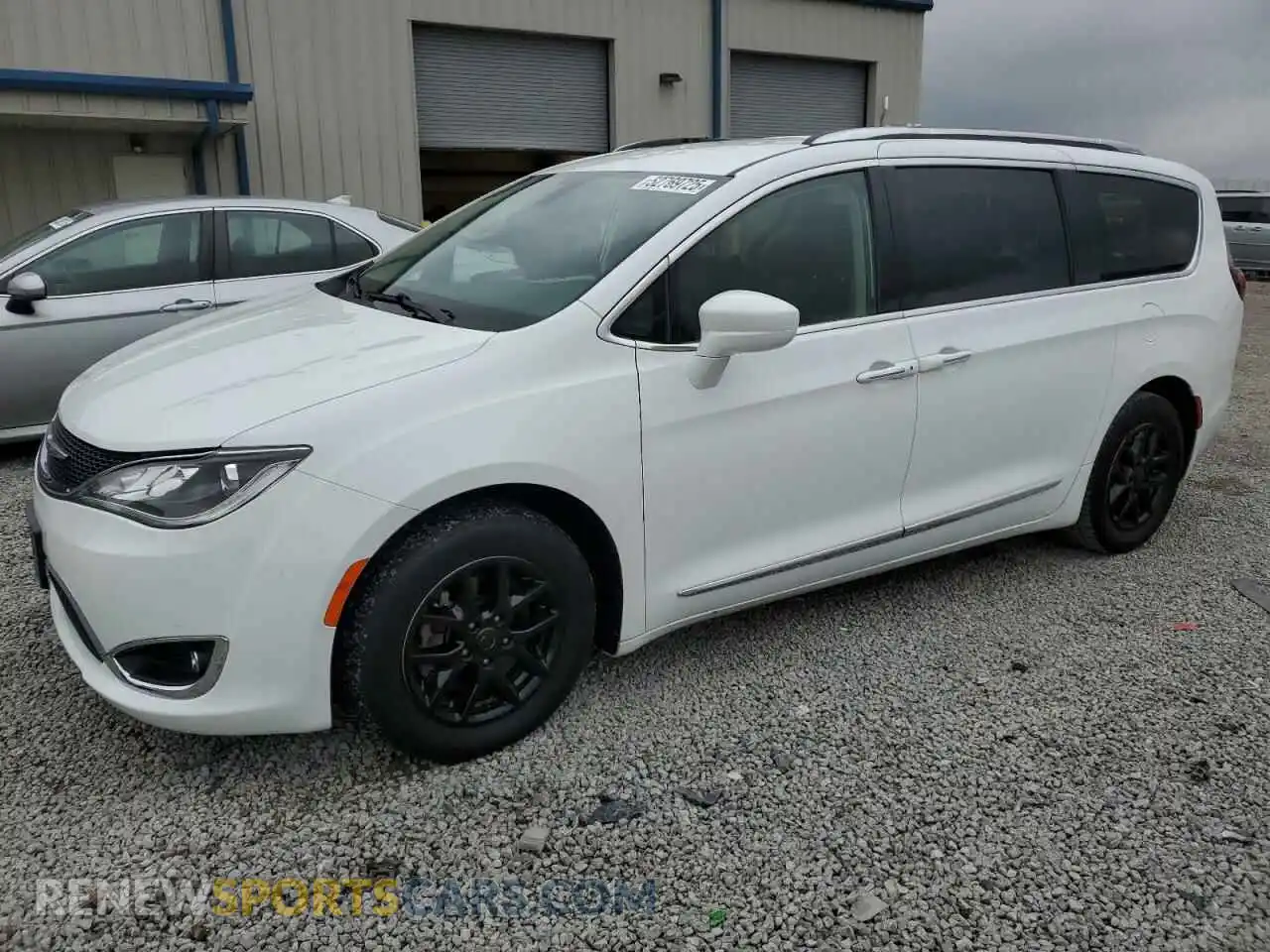 1 Фотография поврежденного автомобиля 2C4RC1BG8LR279254 CHRYSLER PACIFICA 2020