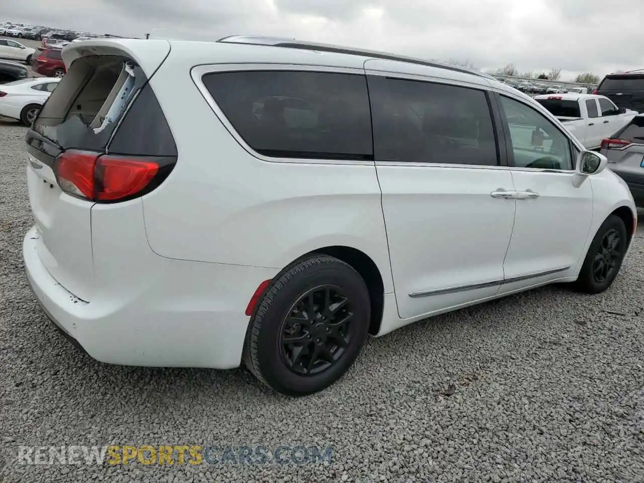 3 Фотография поврежденного автомобиля 2C4RC1BG8LR279254 CHRYSLER PACIFICA 2020