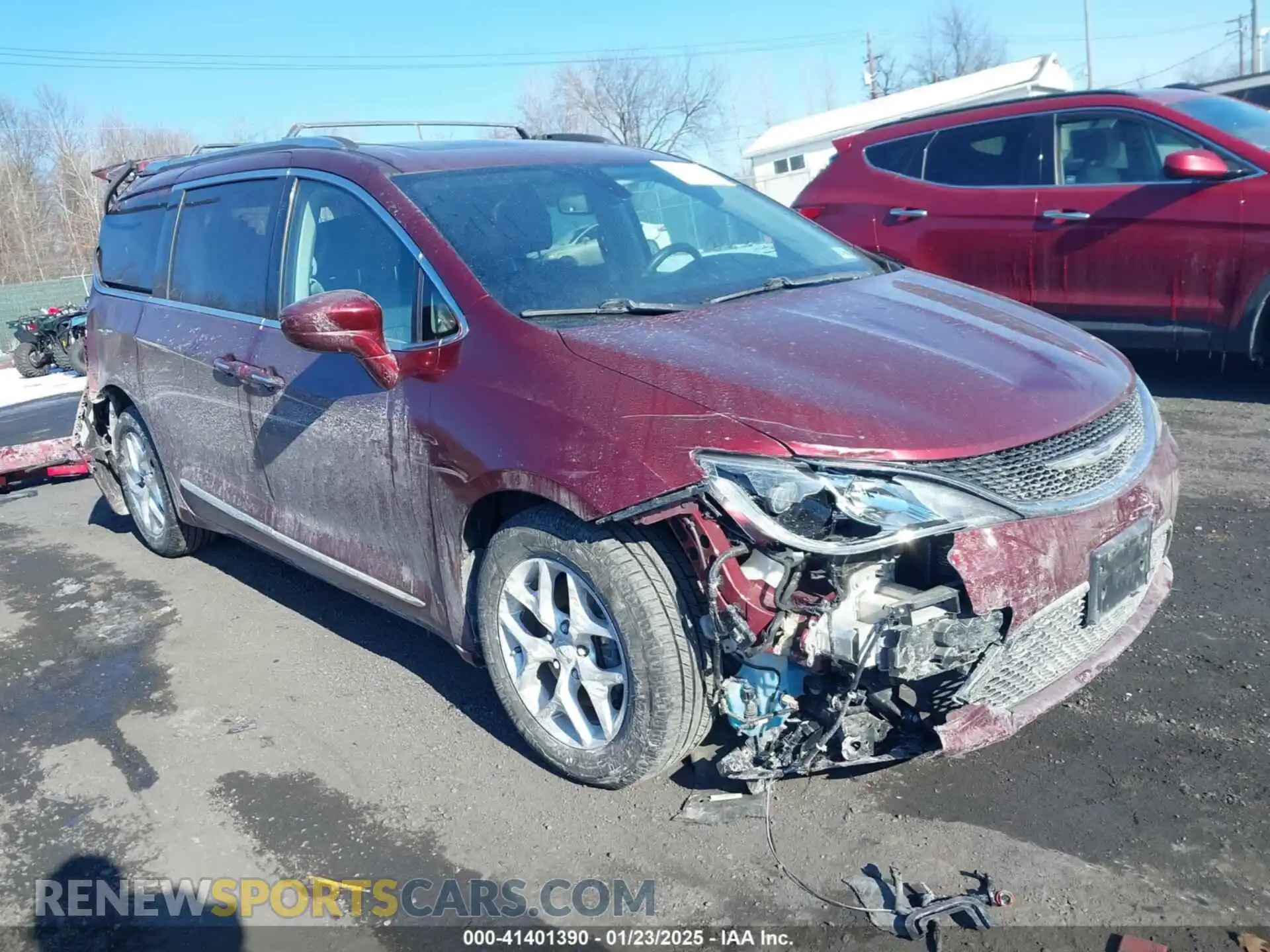1 Photograph of a damaged car 2C4RC1EG6LR110801 CHRYSLER PACIFICA 2020