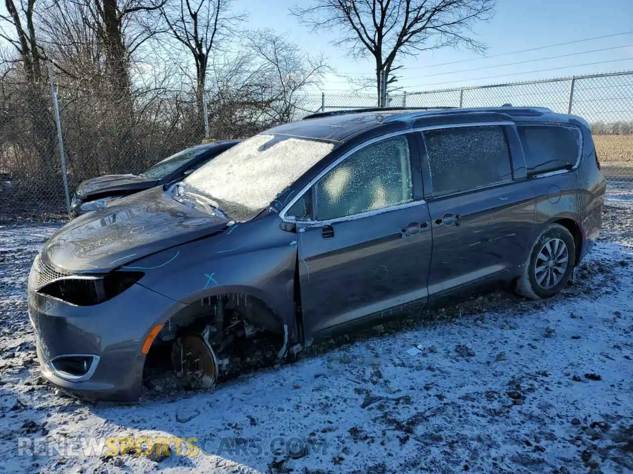 1 Photograph of a damaged car 2C4RC1EGXLR110879 CHRYSLER PACIFICA 2020