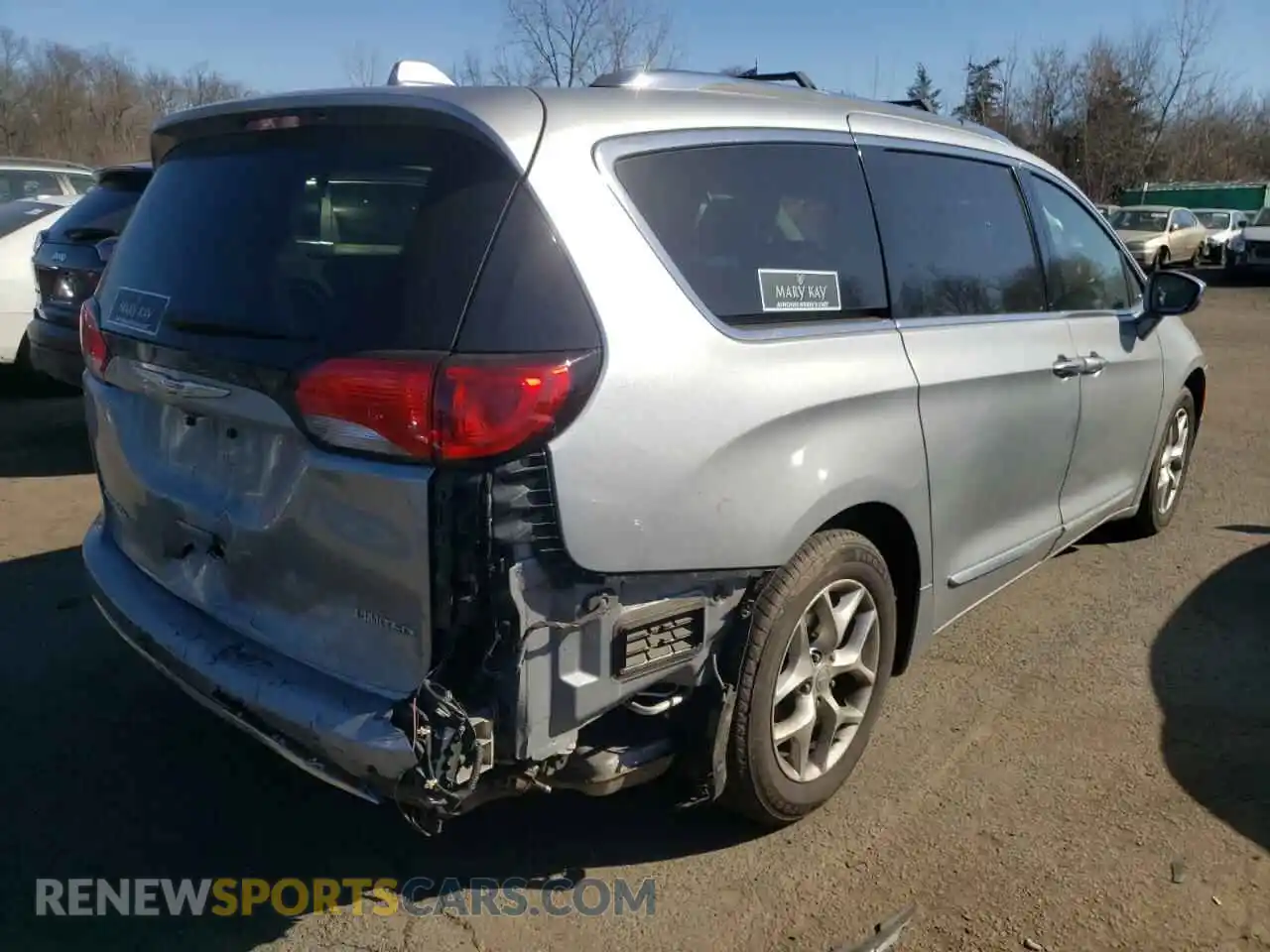 3 Photograph of a damaged car 2C4RC1GG0LR289446 CHRYSLER PACIFICA 2020
