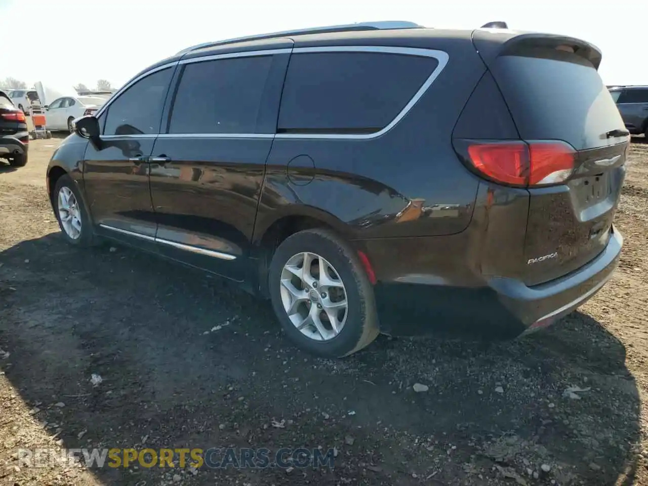 2 Фотография поврежденного автомобиля 2C4RC1GG1LR187041 CHRYSLER PACIFICA 2020