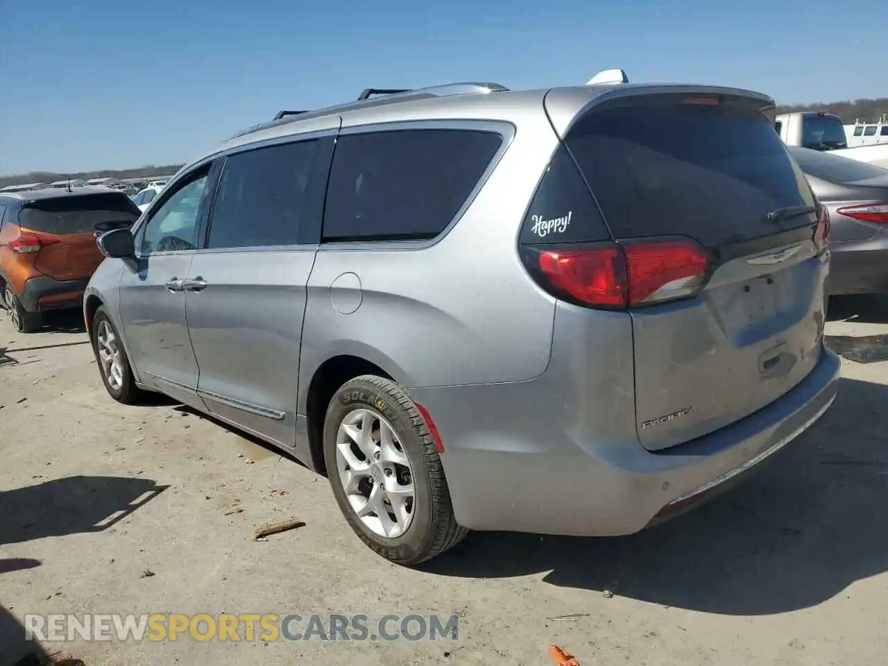 2 Photograph of a damaged car 2C4RC1GG4LR284721 CHRYSLER PACIFICA 2020