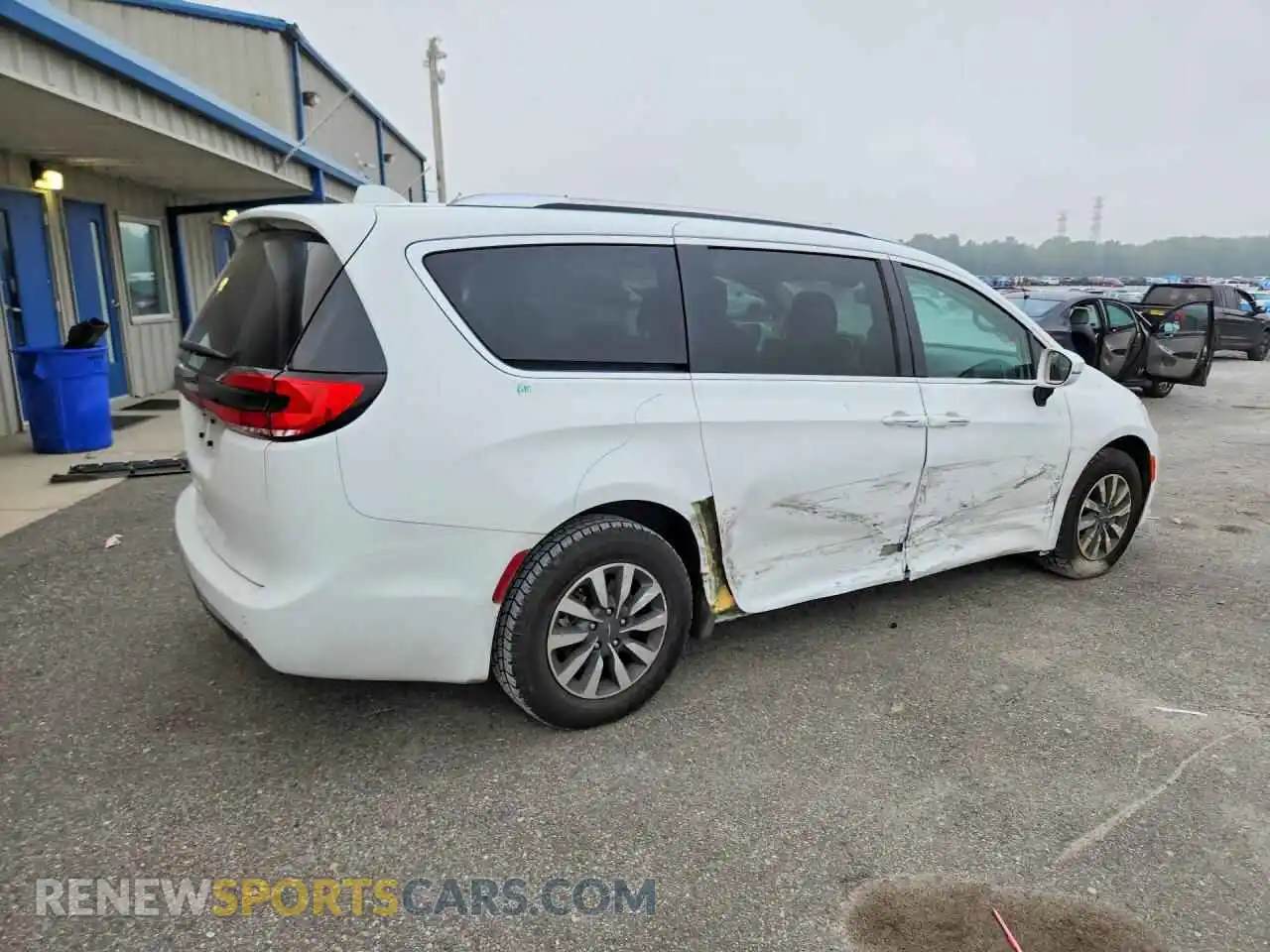 3 fotografías del automóvil dañado 2C4RC1BG0MR524436 CHRYSLER PACIFICA 2021
