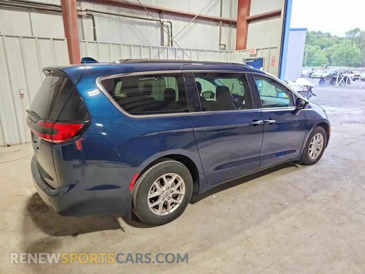 3 Photograph of a damaged car 2C4RC1BG0MR606988 CHRYSLER PACIFICA 2021