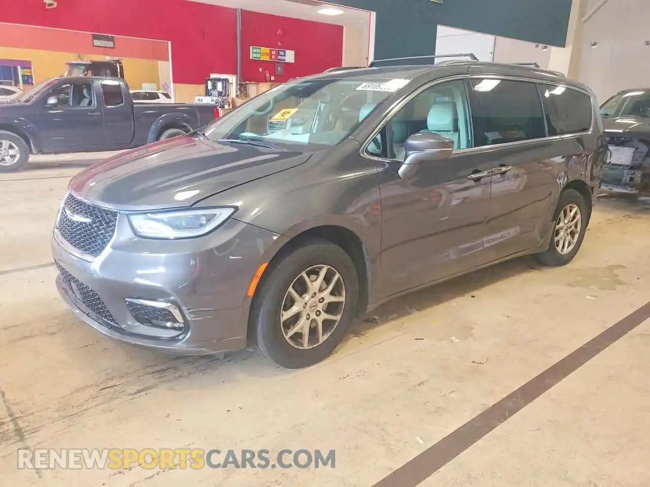 1 Photograph of a damaged car 2C4RC1BG2MR532361 CHRYSLER PACIFICA 2021