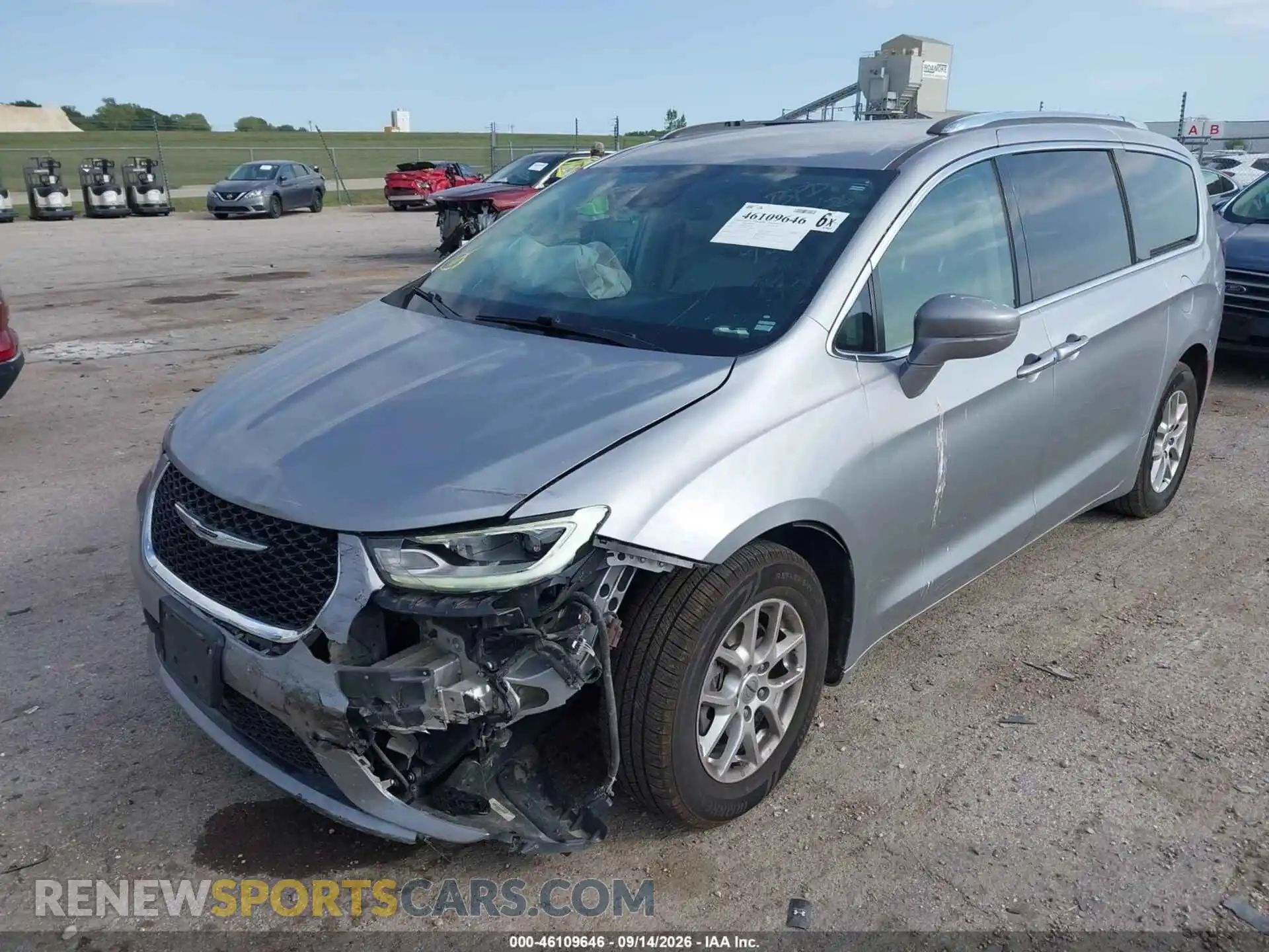 2 Photograph of a damaged car 2C4RC1BG2MR595847 CHRYSLER PACIFICA 2021