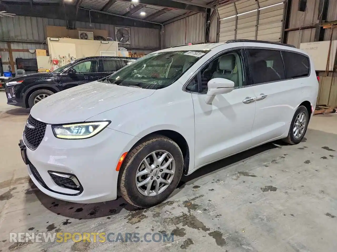 1 Photograph of a damaged car 2C4RC1BG8MR588997 CHRYSLER PACIFICA 2021