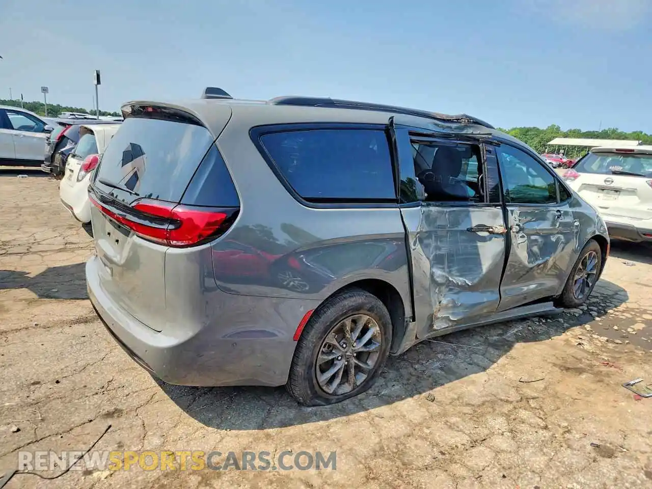 3 Photograph of a damaged car 2C4RC1BG9MR607640 CHRYSLER PACIFICA 2021