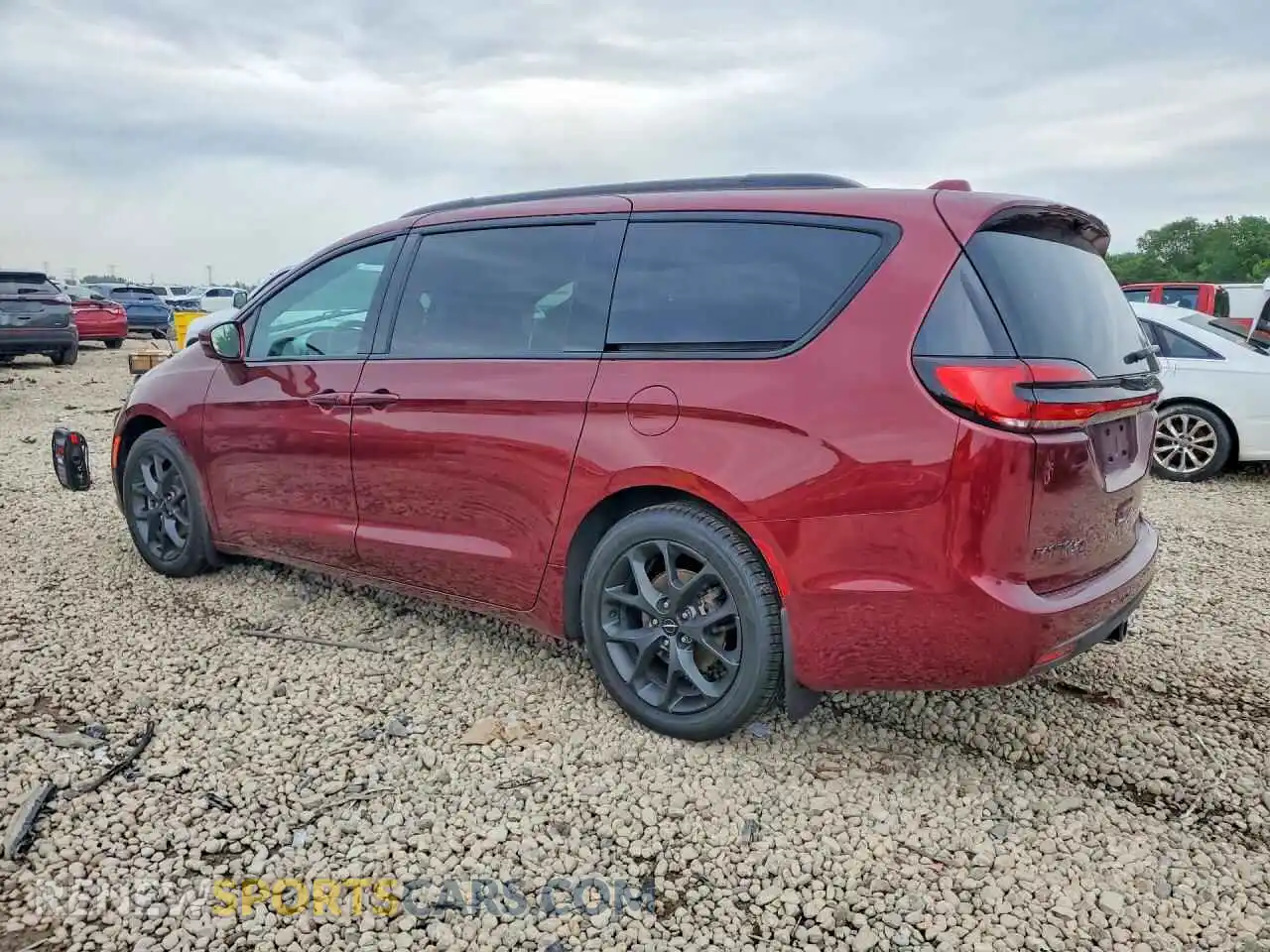 2 Photograph of a damaged car 2C4RC1BGXMR592937 CHRYSLER PACIFICA 2021