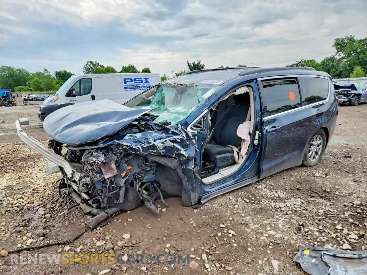1 Photograph of a damaged car 2C4RC1FG3MR591428 CHRYSLER PACIFICA 2021