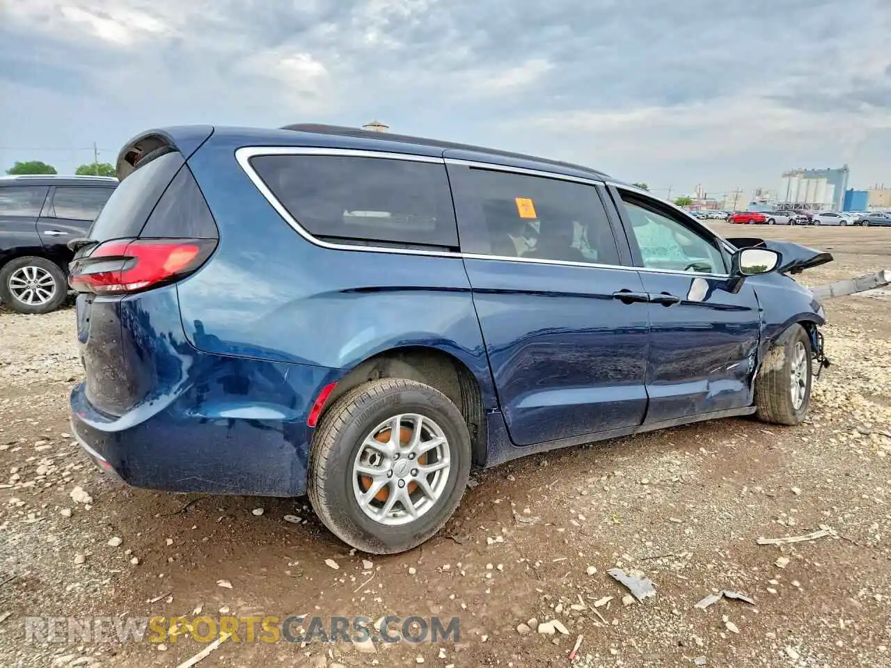 3 Photograph of a damaged car 2C4RC1FG3MR591428 CHRYSLER PACIFICA 2021