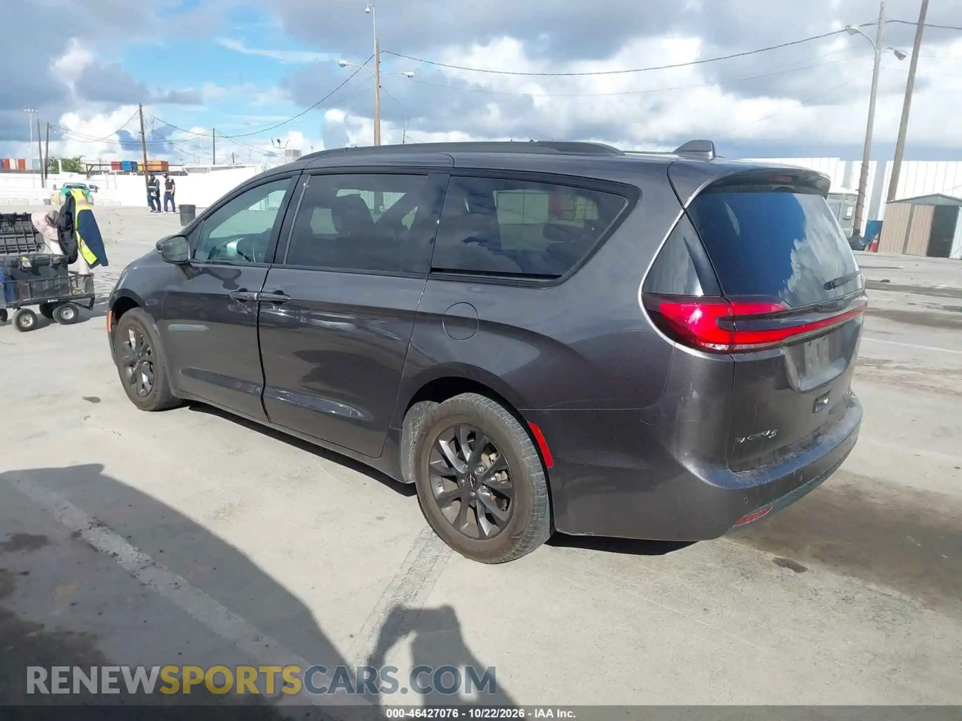 3 Фотография поврежденного автомобиля 2C4RC1FG4MR501218 CHRYSLER PACIFICA 2021