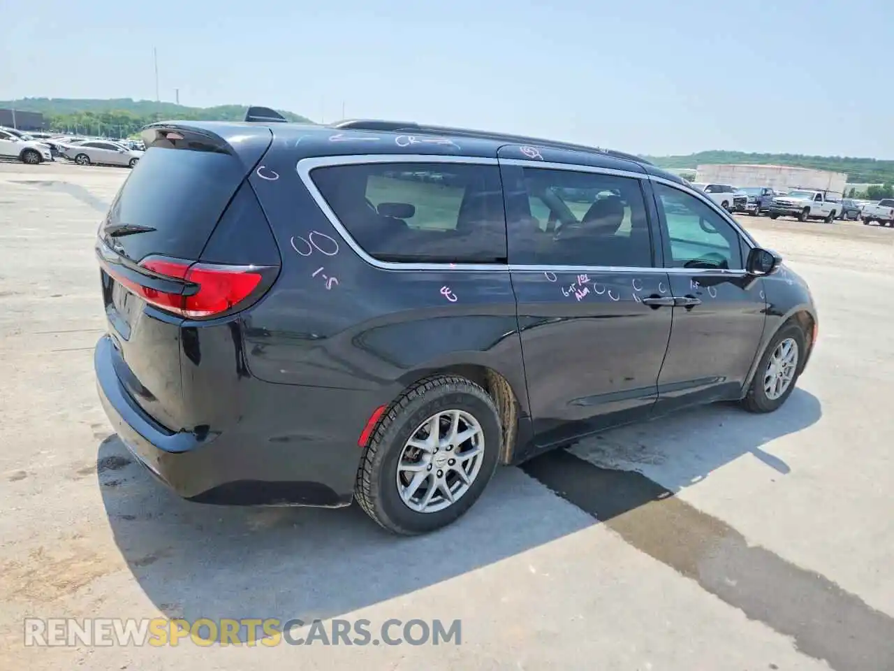 3 Photograph of a damaged car 2C4RC1FG4MR587565 CHRYSLER PACIFICA 2021